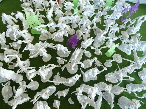 Random New Reaper Bones Unpainted Fantasy Miniatures - Bulk Lot - Great for D&D