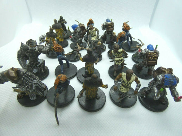 Random Secondhand Scuffed Dungeons and Dragons PHB Prepainted Miniatures - Bulk