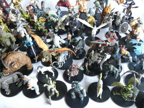Random Large/Huge New Dungeons & Dragons Official Prepainted Miniatures - Bulk