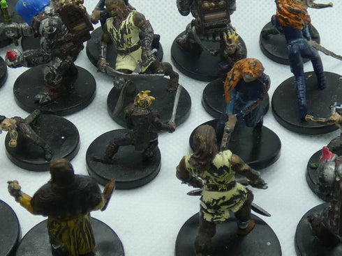 Random Secondhand Scuffed Dungeons and Dragons PHB Prepainted Miniatures - Bulk