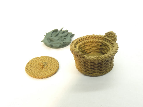 WarLock Tiles Accessory Marketplace: Round Wicker Basket - Fish