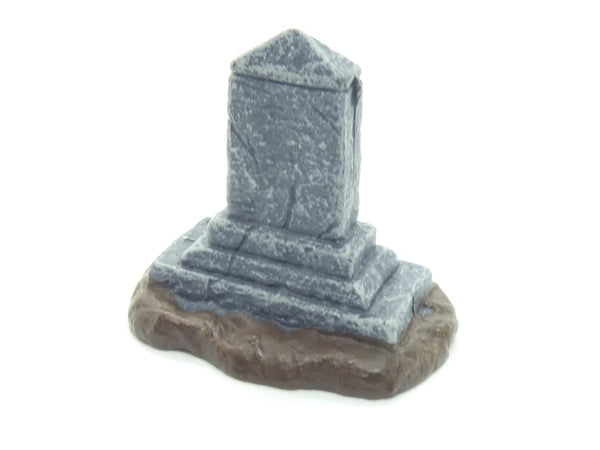 Pathfinder Battles: Cemetery of the Fallen - Tombstone B