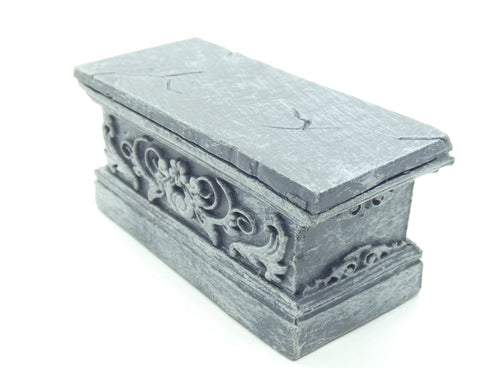 Pathfinder Battles: Cemetery of the Fallen - Mausoleum Coffin