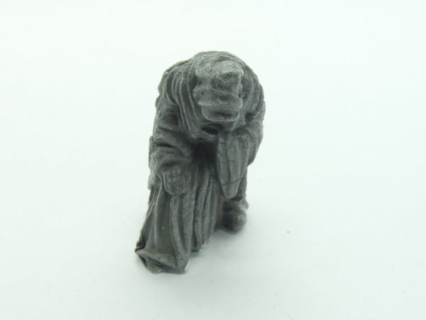 Waterdeep Dragon Heist: City of the Dead Statues & Monuments - Cloaked Man Statue