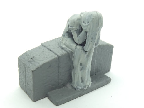 Waterdeep Dragon Heist: City of the Dead Statues & Monuments - Weeping Woman Statue
