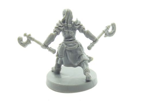 Blacklist Miniatures: Fantasy Series 1: Female Human Barbarian