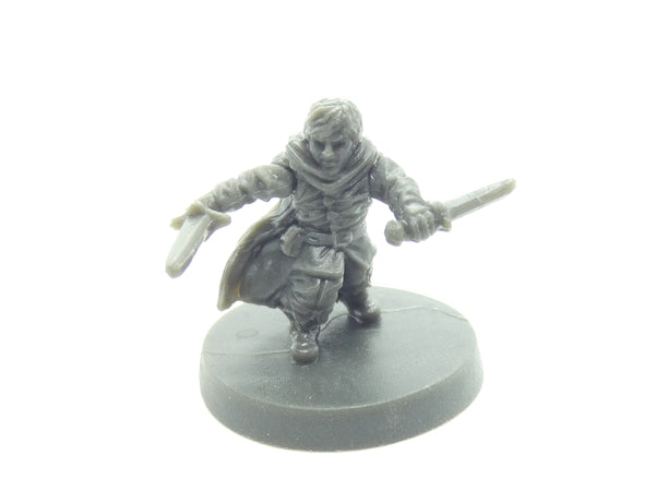 Blacklist Miniatures: Fantasy Series 1: Male Gnome Rogue