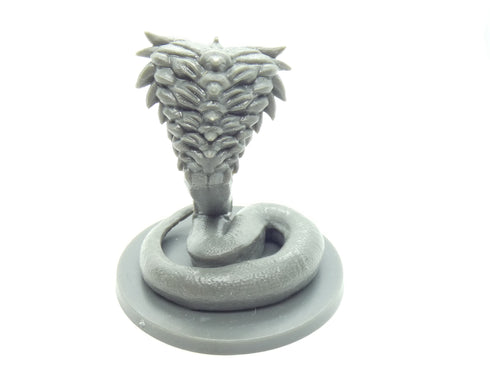 Blacklist Miniatures: Fantasy Series 1: Naga