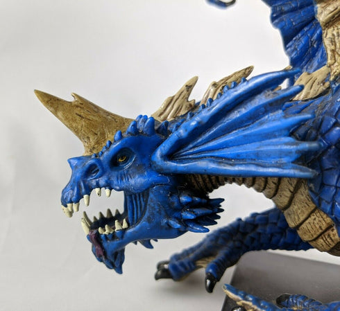 Gargantuan Blue Dragon - D&D Icons - Dungeons and Dragons Miniatures (DDM) - with poor condition box